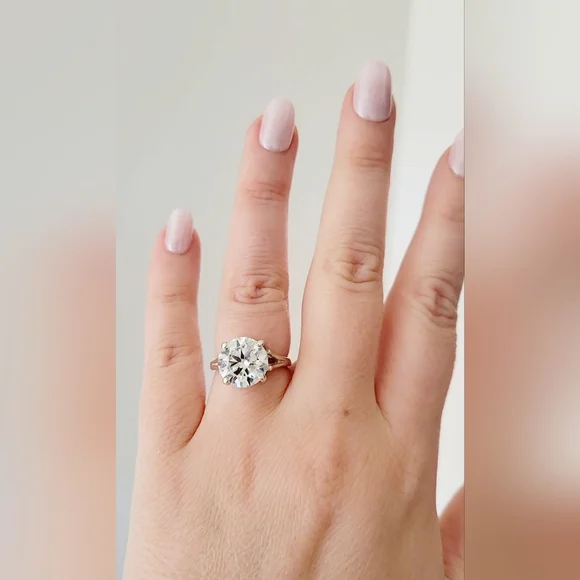 New Certified 4ct moissanitering